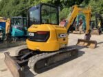 MINI EXCAVADORA JCB 56Z-2 - CABINA