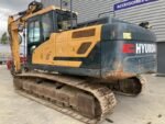 Excavadora de orugas Hyundai HX220L - Imagen 9