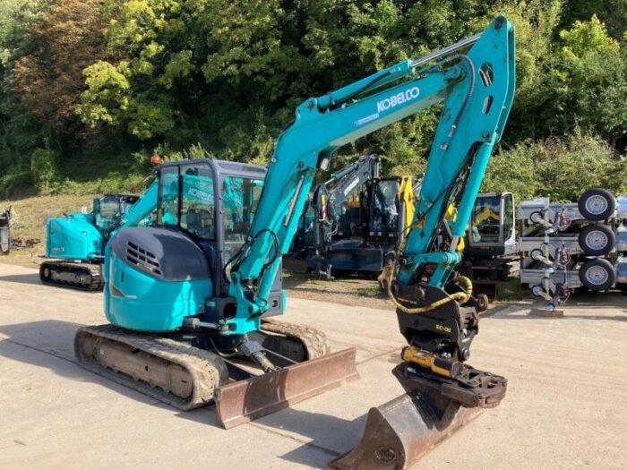 MINI EXCAVADORA KOBELCO SK 55 SRX-6E - Imagen 2