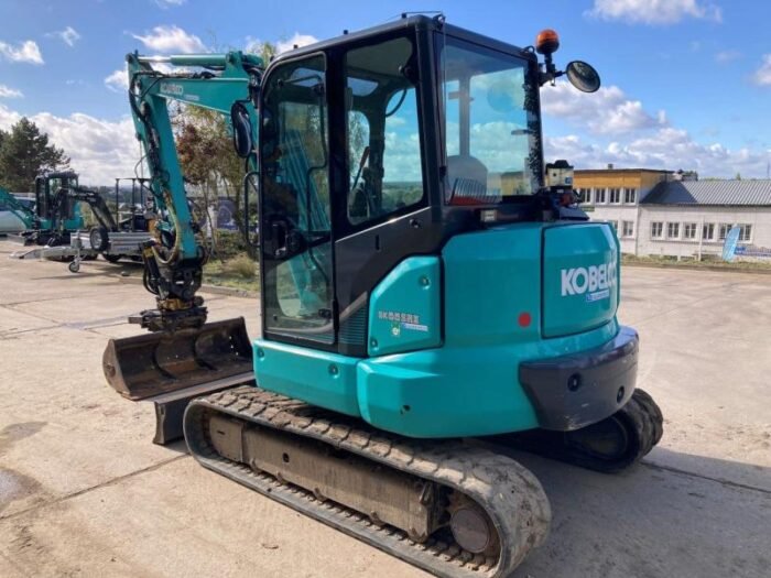 MINI EXCAVADORA KOBELCO SK 55 SRX-6E - Imagen 4