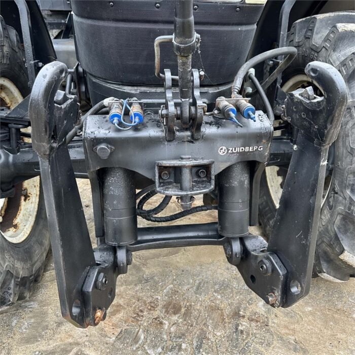 New Holland TM140 - 5,6 toneladas, año 2003 - Imagen 21