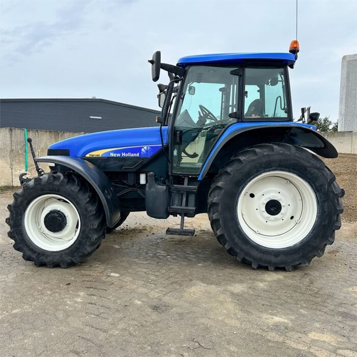 New Holland TM140 - 5,6 toneladas, año 2003 - Imagen 25