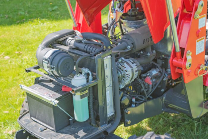 Minitractor compacto BRANSON 2500H - Imagen 12