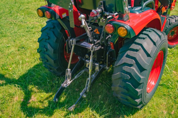 Minitractor compacto BRANSON 2500H - Imagen 9