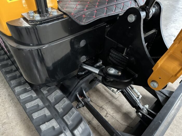 Miniexcavadora TERRA CS24.R - Imagen 14