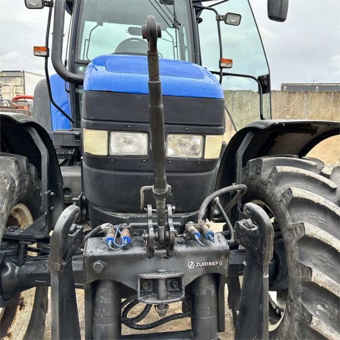 New Holland TM140 - 5,6 toneladas, año 2003 - Imagen 28
