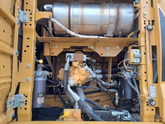 Pala sobre orugas CAT 336 - Imagen 5