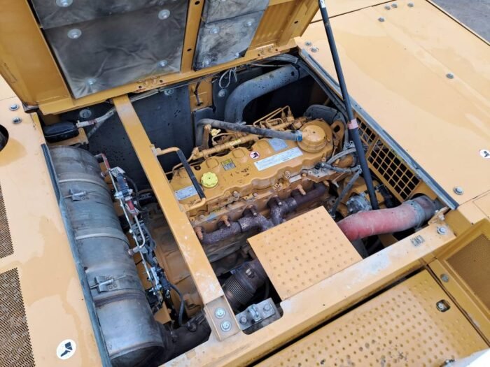 Pala sobre orugas CAT 336 - Imagen 18