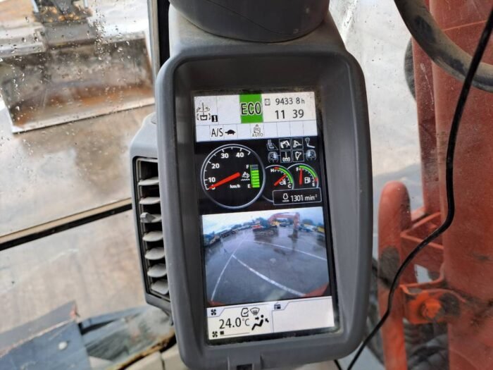Hitachi ZX140WTB-6 (Topcon GPS + Engcon) - Imagen 21