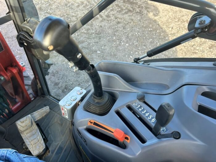 2021 Kubota L3560 - Imagen 11