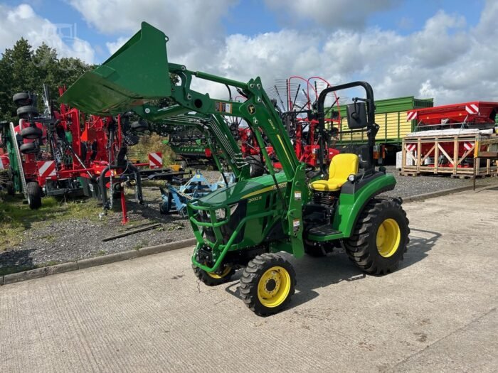 2024 JOHN DEERE 2032R - Imagen 3