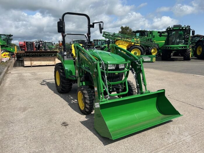 2024 JOHN DEERE 2032R - Imagen 8