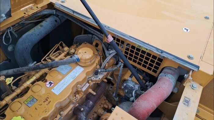 Pala sobre orugas CAT 336 - Imagen 28
